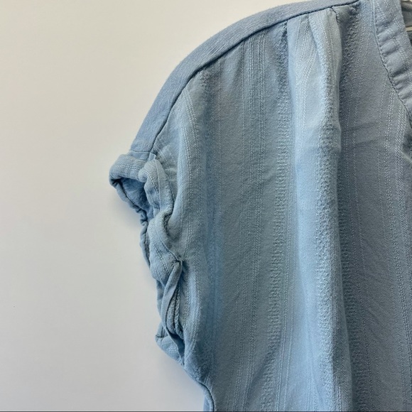 Universal Thread tie up button up shirt medium baby blue short sleeve shirt - Picture 5 of 6